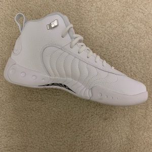 White Jordan Jumpman Pros